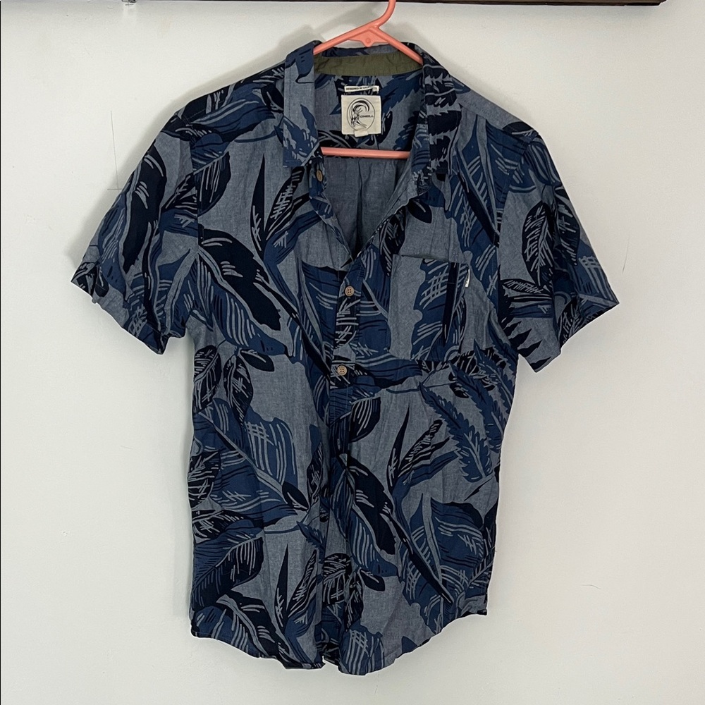 O’Neill Men's Large Blue Leaf Print Shirt